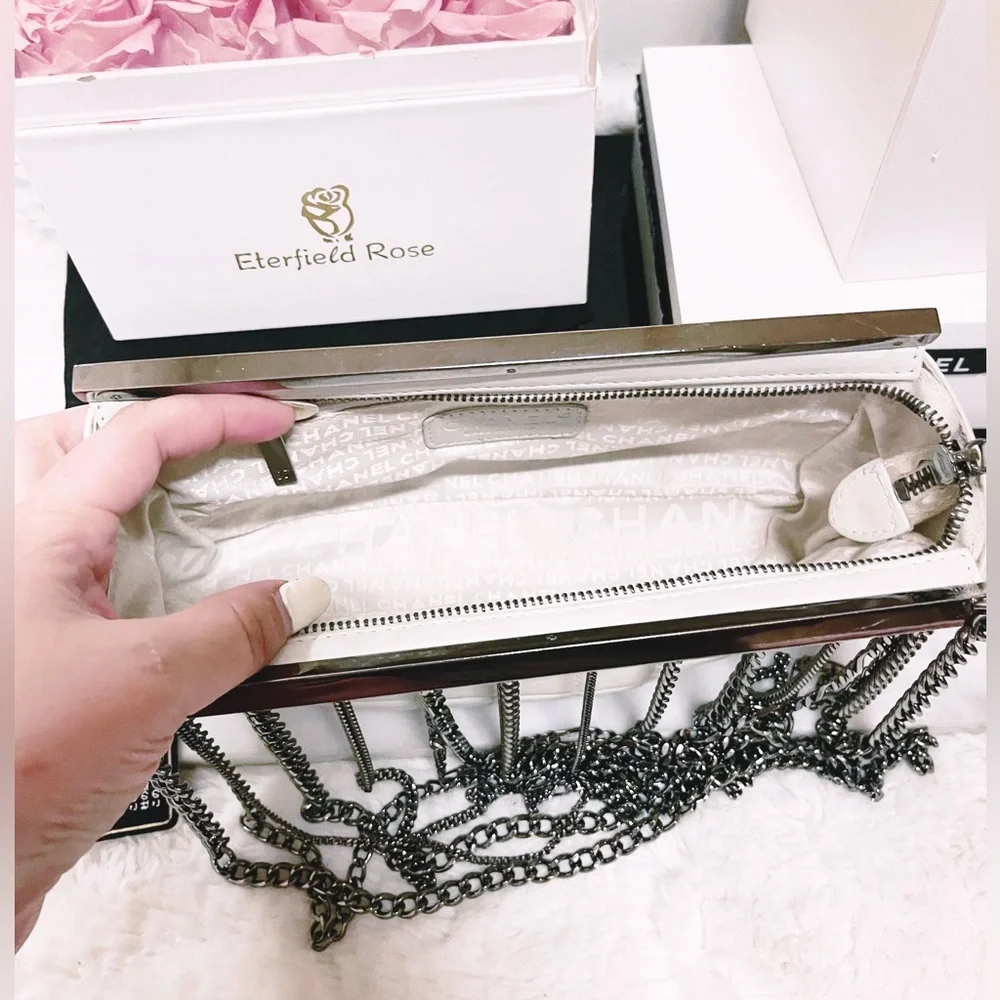 Authentic CHANEL 🦄🦄 Limited Edition RARE Multi Dripping Chains Bag / Clutch